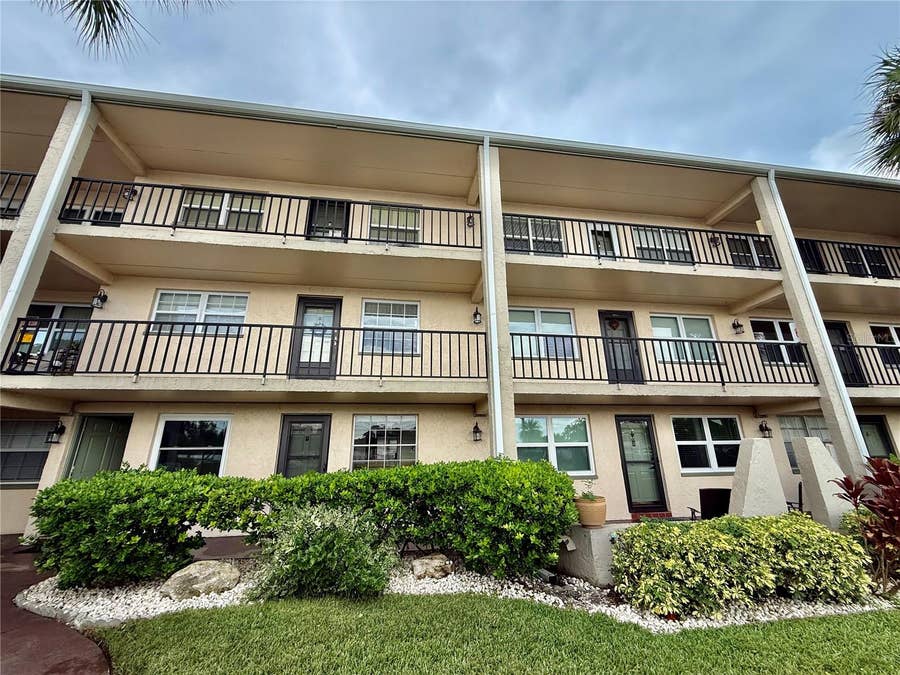 Property photo for 11700 PARK BOULEVARD, #106, Seminole, FL