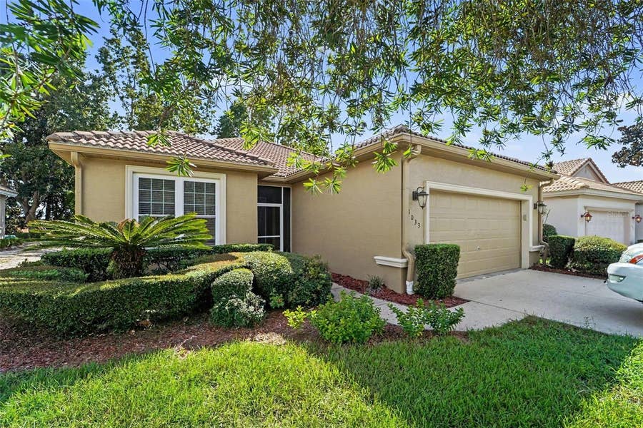 Property photo for 1033 W DIAMOND SHORE LOOP, Hernando, FL