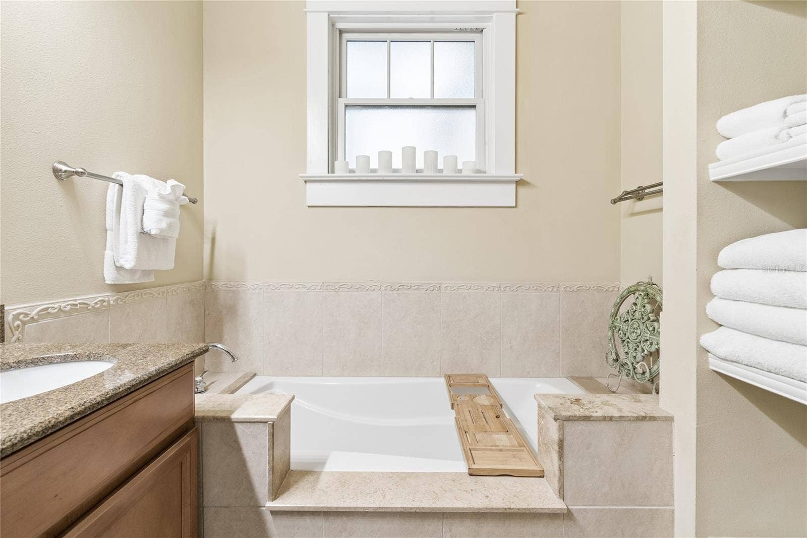 509 S WILLOW AVENUE, #1 & 2, Tampa, FL 33606 509 S WILLOW AVENUE, #1 & 2, Tampa, FL 33606