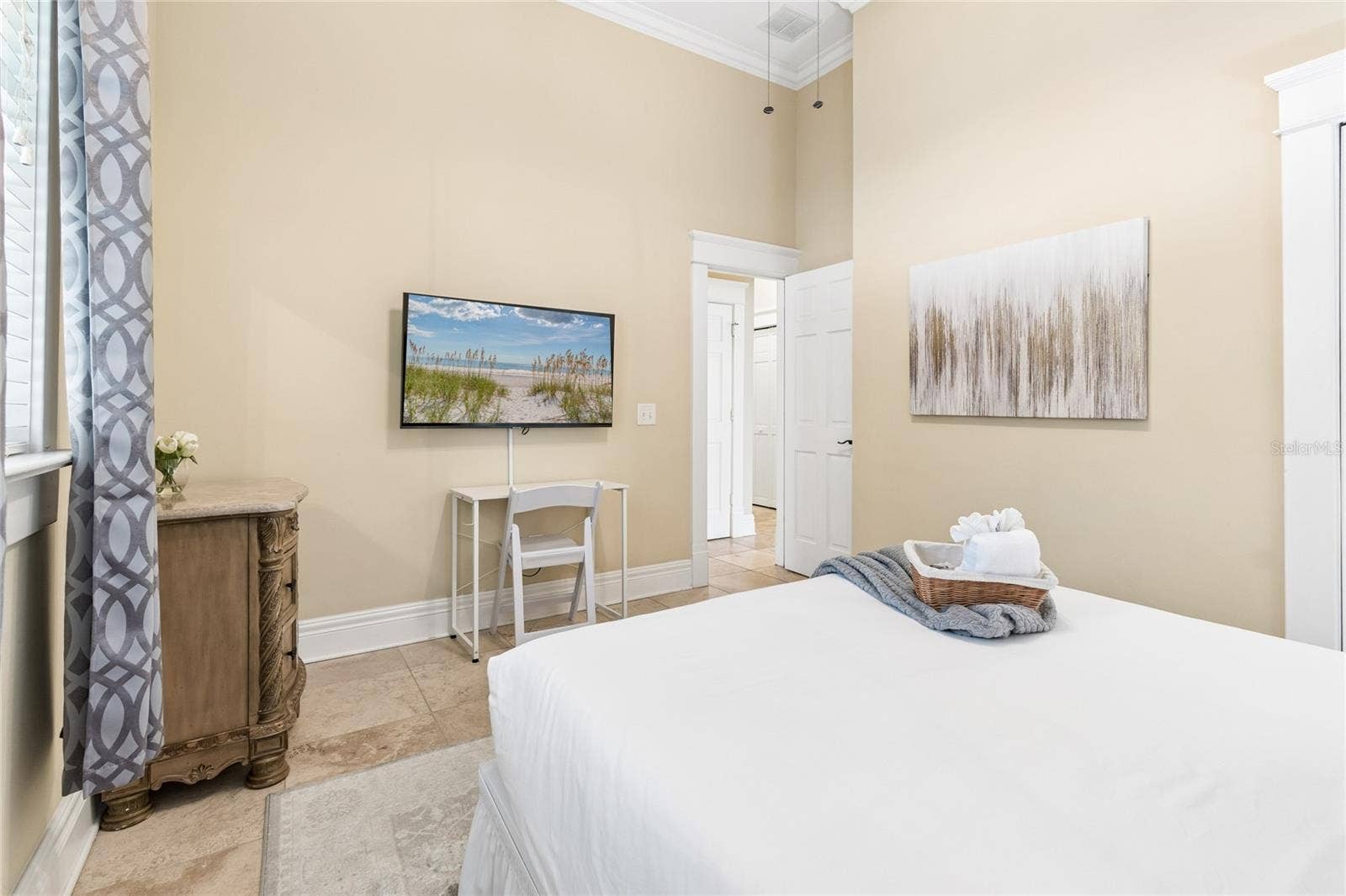 509 S WILLOW AVENUE, #1 & 2, Tampa, FL 33606 509 S WILLOW AVENUE, #1 & 2, Tampa, FL 33606