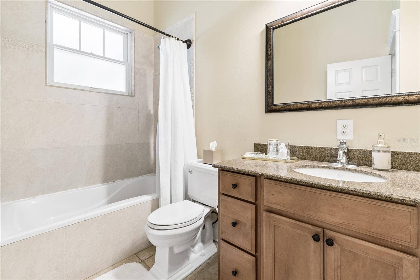 509 S WILLOW AVENUE, #1 & 2, Tampa, FL 33606 509 S WILLOW AVENUE, #1 & 2, Tampa, FL 33606