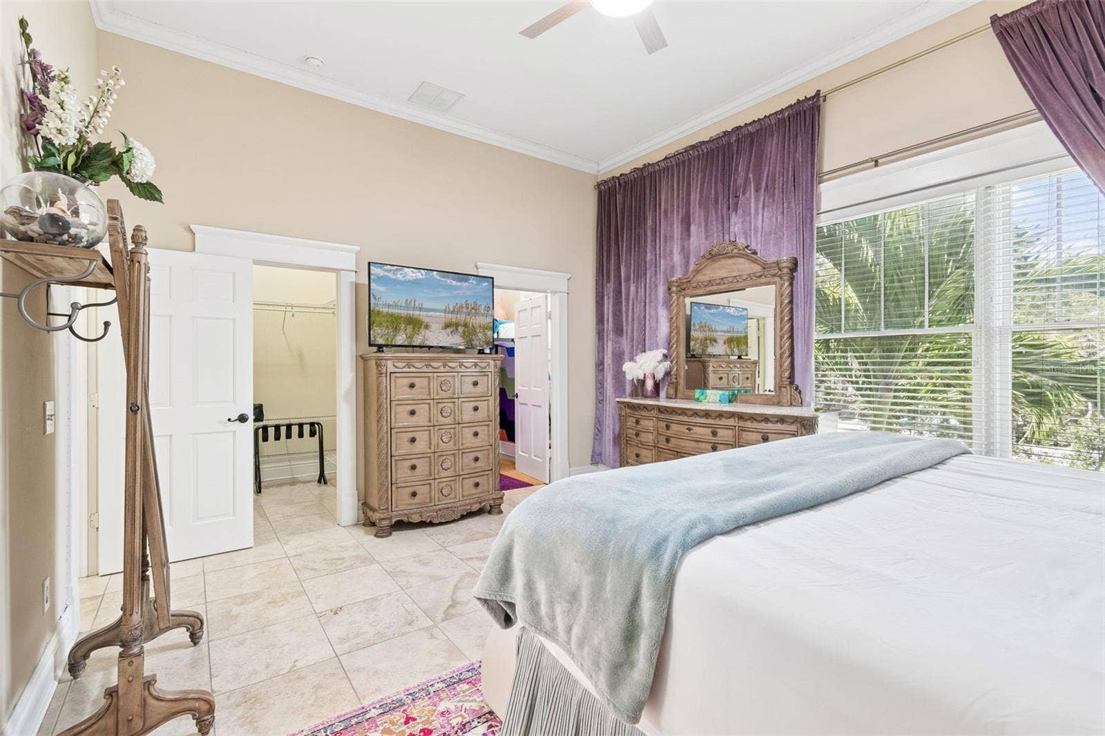 509 S WILLOW AVENUE, #1 & 2, Tampa, FL 33606 509 S WILLOW AVENUE, #1 & 2, Tampa, FL 33606