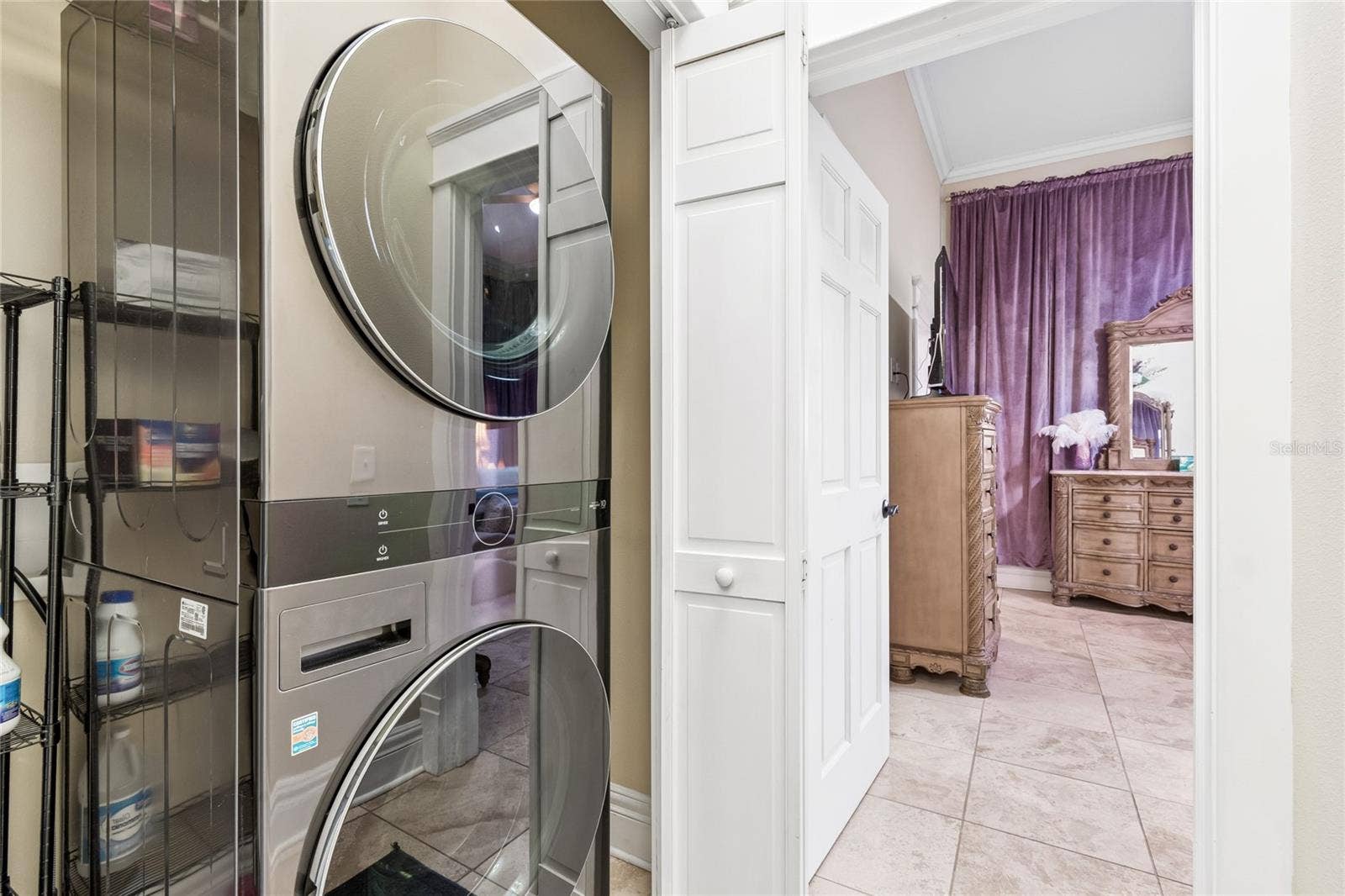 509 S WILLOW AVENUE, #1 & 2, Tampa, FL 33606 509 S WILLOW AVENUE, #1 & 2, Tampa, FL 33606