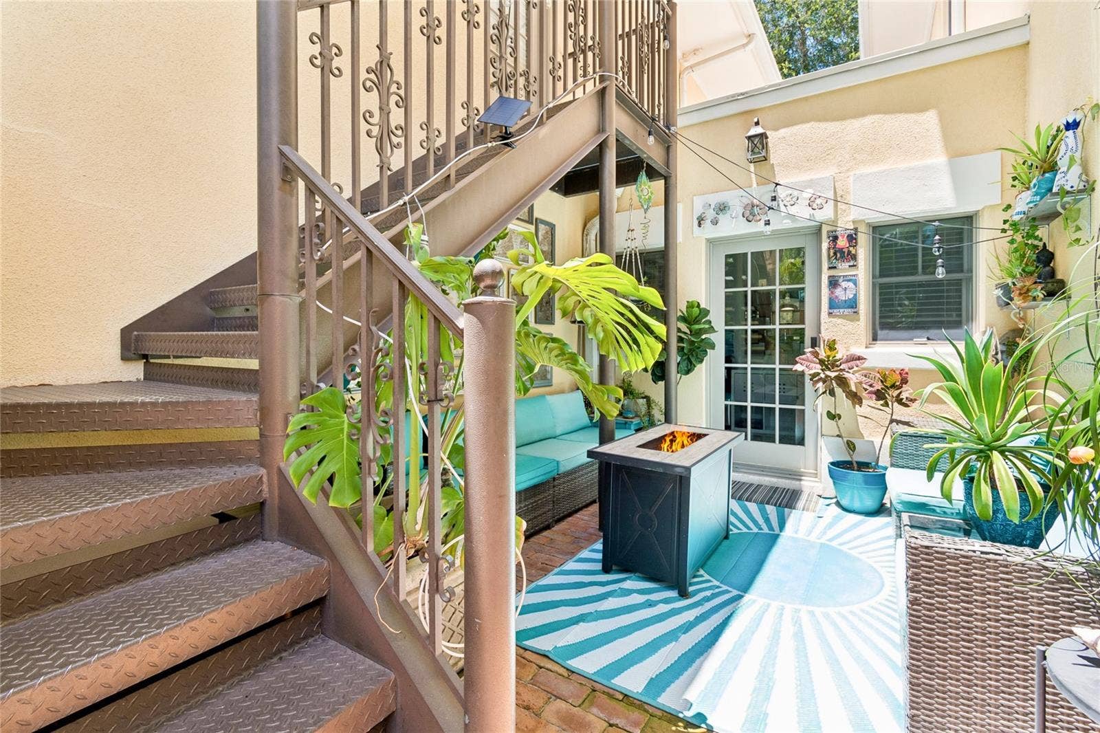 509 S WILLOW AVENUE, #1 & 2, Tampa, FL 33606 509 S WILLOW AVENUE, #1 & 2, Tampa, FL 33606