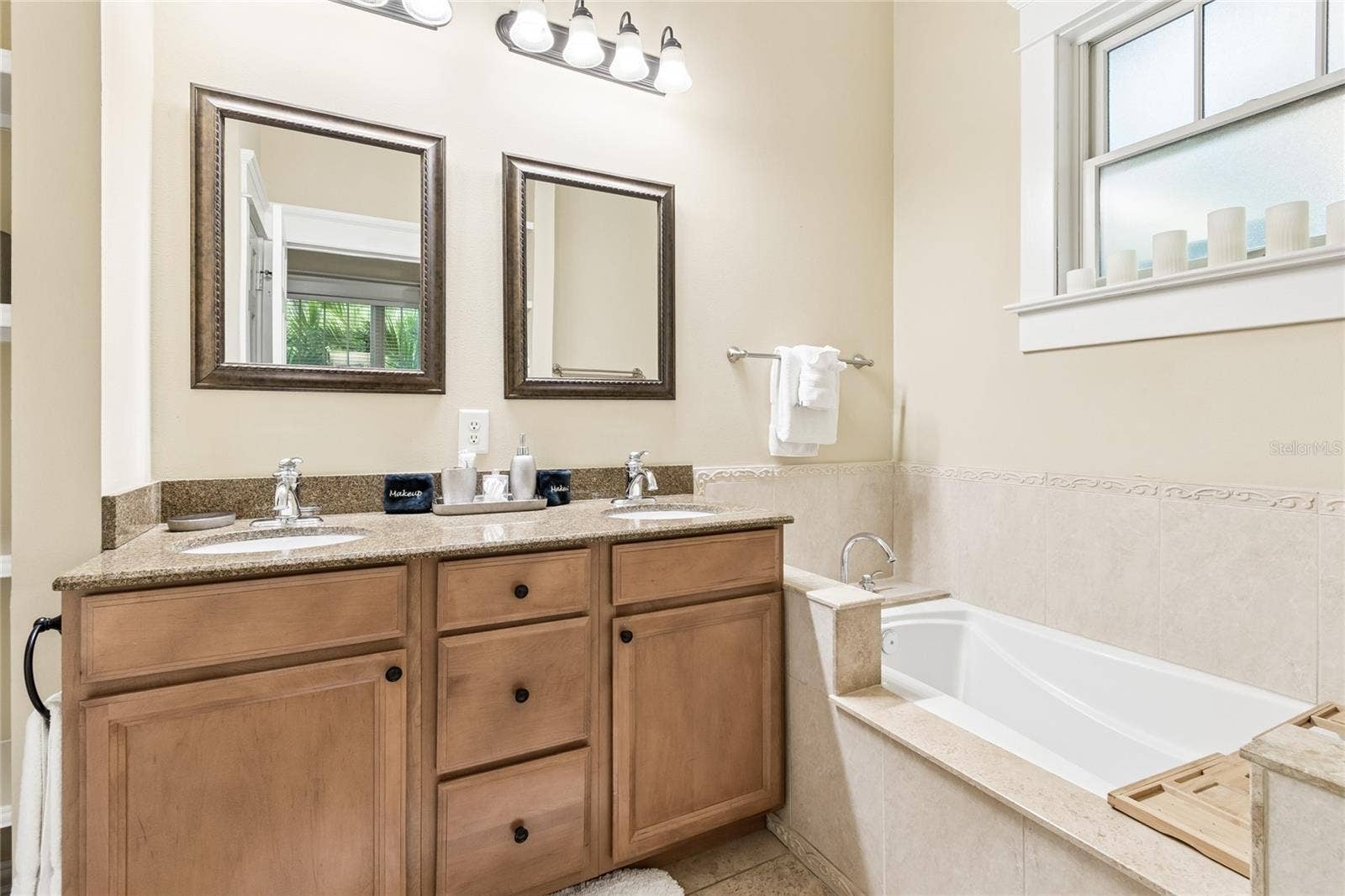509 S WILLOW AVENUE, #1 & 2, Tampa, FL 33606 509 S WILLOW AVENUE, #1 & 2, Tampa, FL 33606