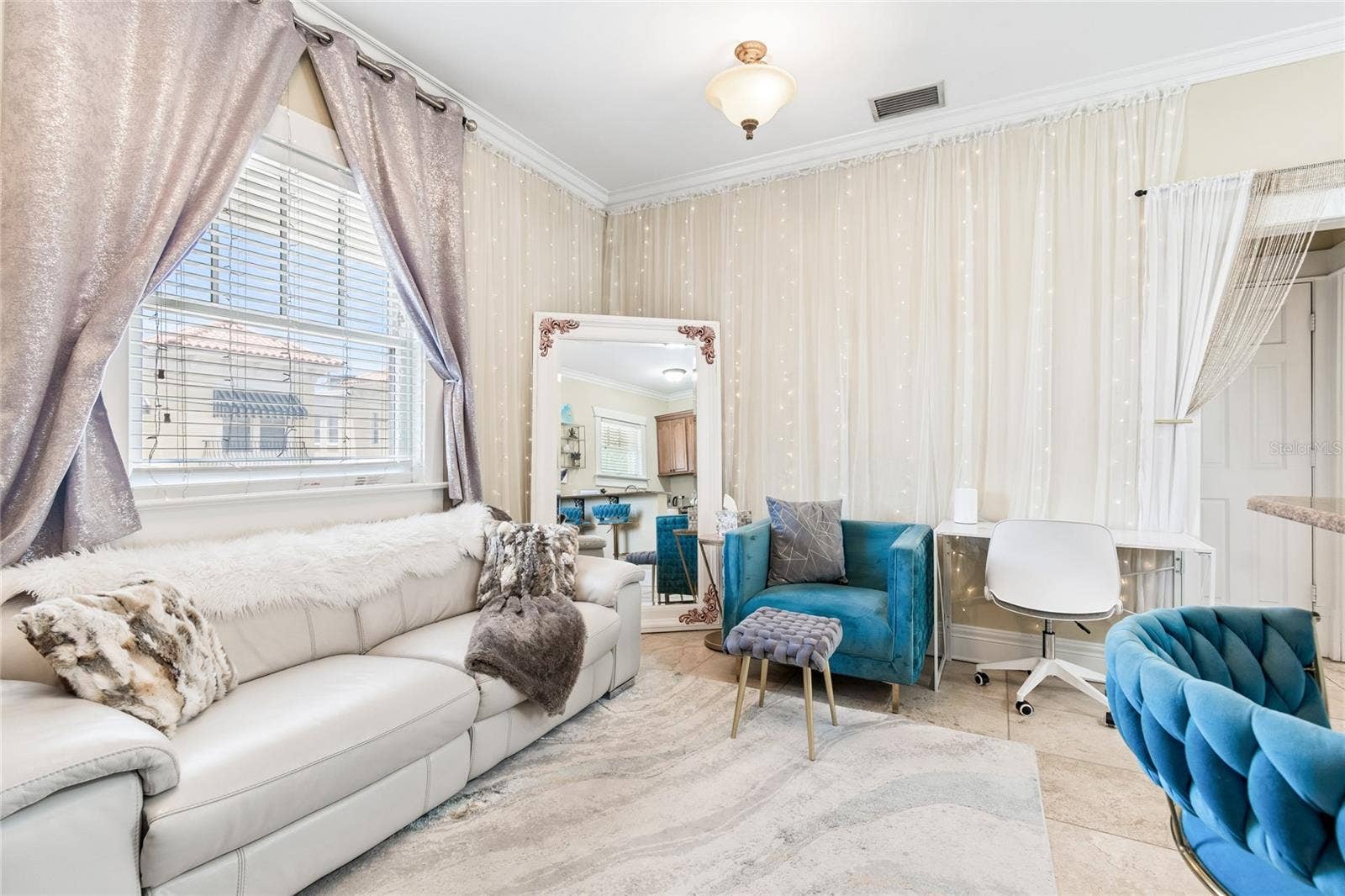 509 S WILLOW AVENUE, #1 & 2, Tampa, FL 33606 509 S WILLOW AVENUE, #1 & 2, Tampa, FL 33606