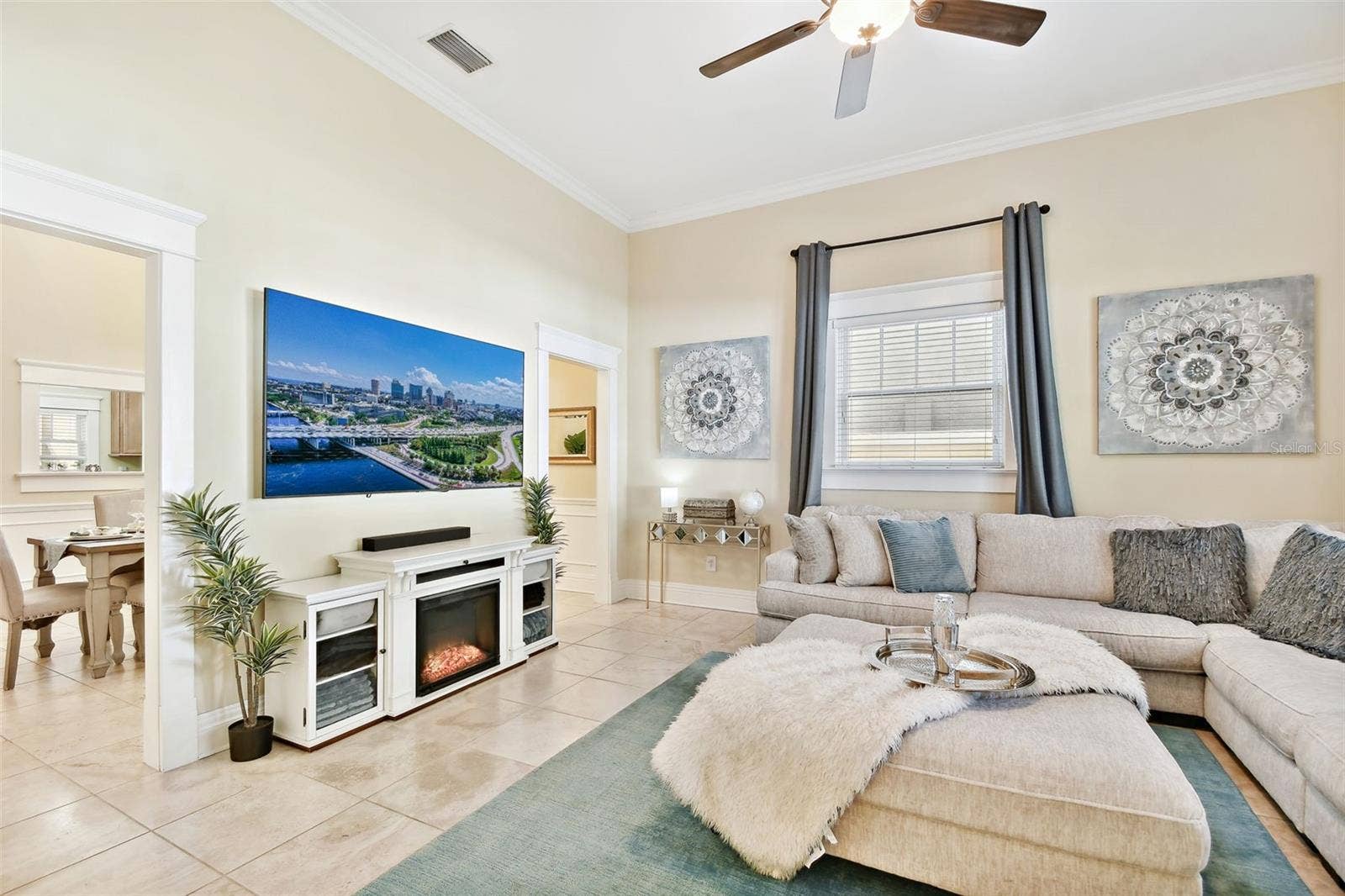 509 S WILLOW AVENUE, #1 & 2, Tampa, FL 33606 509 S WILLOW AVENUE, #1 & 2, Tampa, FL 33606