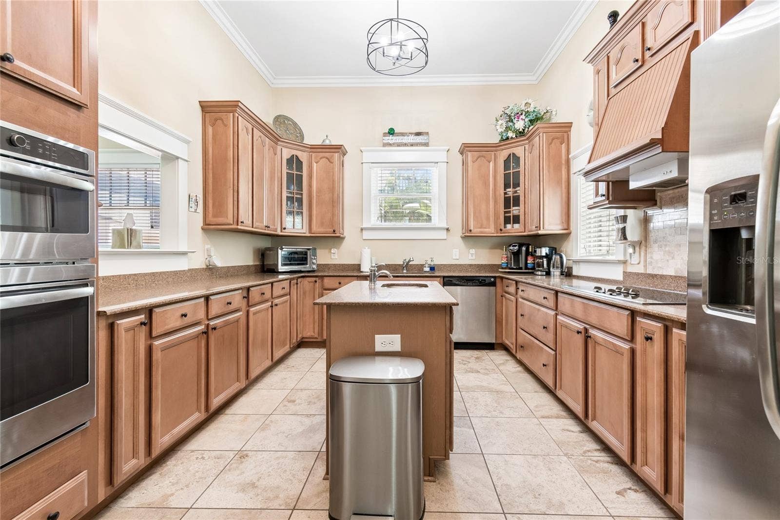509 S WILLOW AVENUE, #1 & 2, Tampa, FL 33606 509 S WILLOW AVENUE, #1 & 2, Tampa, FL 33606