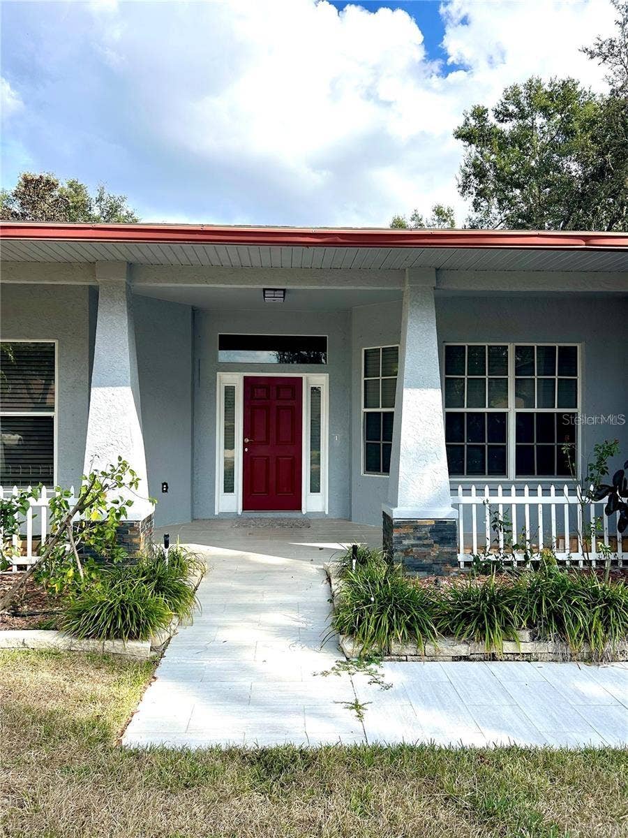 Property photo for 12221 ANNE KENIA DRIVE, Thonotosassa, FL