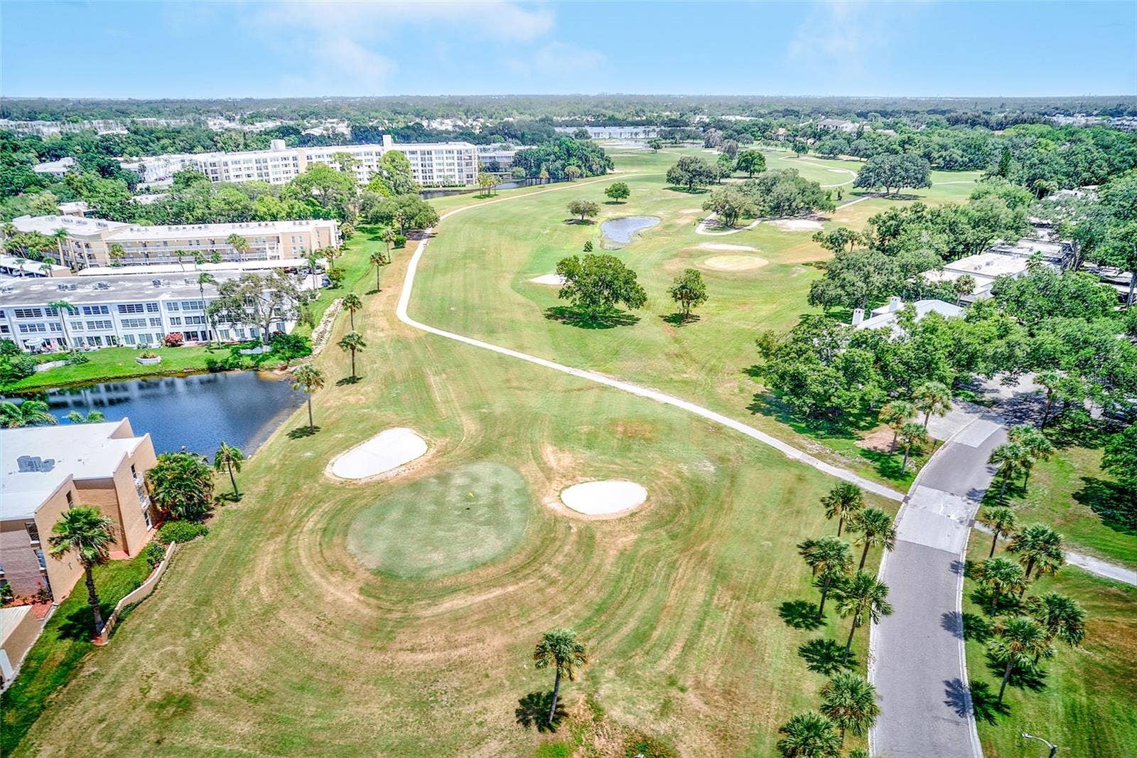 25 COUNTRY CLUB DRIVE, Largo, FL 33771 25 COUNTRY CLUB DRIVE, Largo, FL 33771