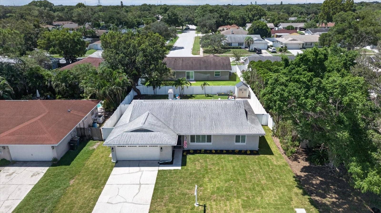 3350 HUNT CLUB DRIVE, Clearwater, FL 33761 3350 HUNT CLUB DRIVE, Clearwater, FL 33761