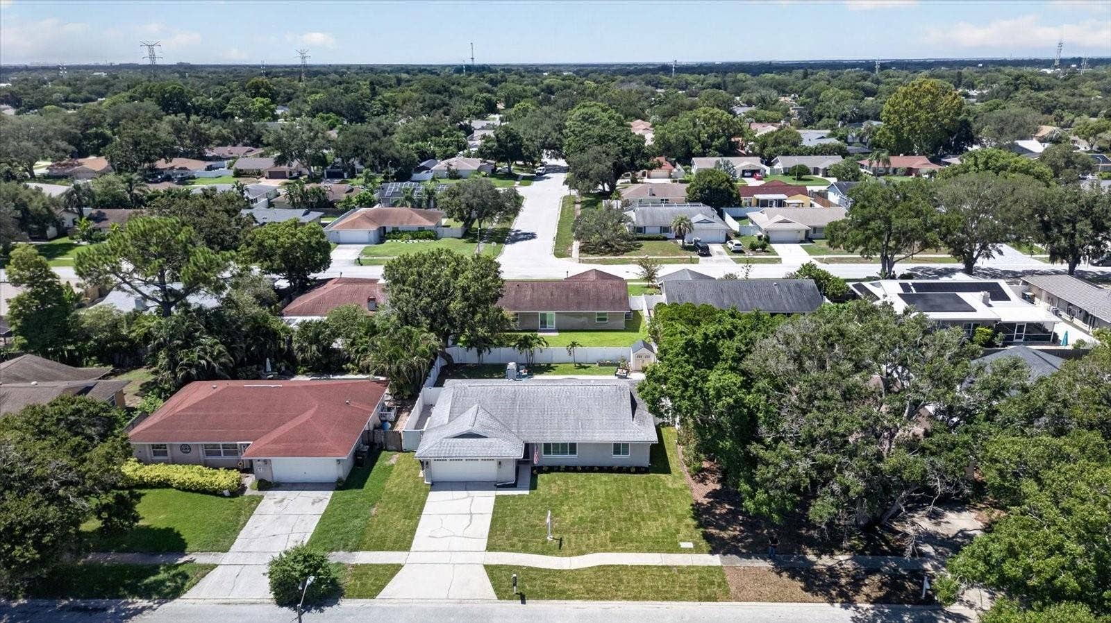 3350 HUNT CLUB DRIVE, Clearwater, FL 33761 3350 HUNT CLUB DRIVE, Clearwater, FL 33761