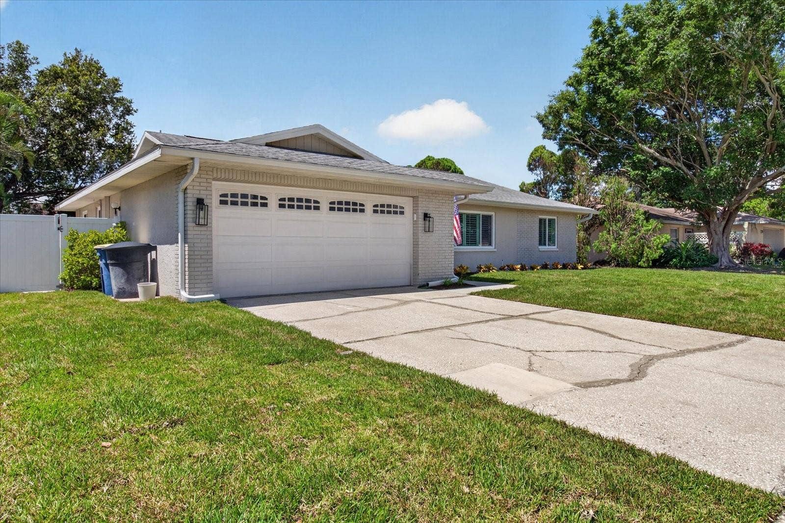 3350 HUNT CLUB DRIVE, Clearwater, FL 33761 3350 HUNT CLUB DRIVE, Clearwater, FL 33761
