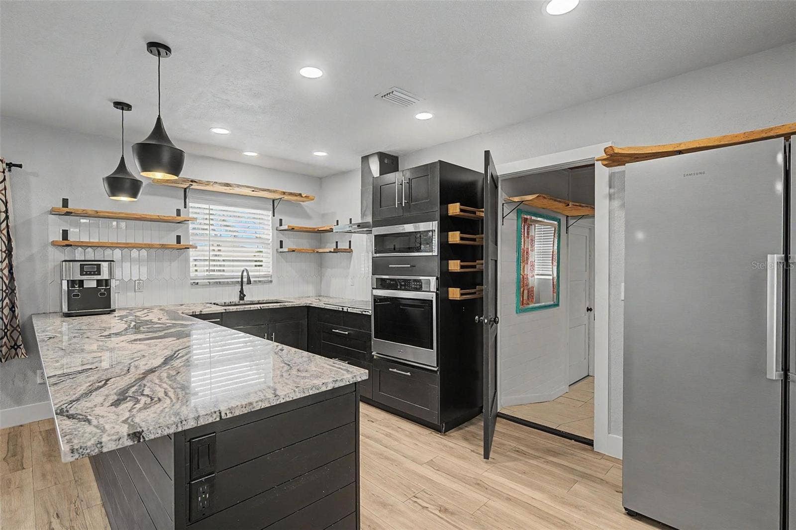 1304 PARKWOOD STREET, Clearwater, FL 33755