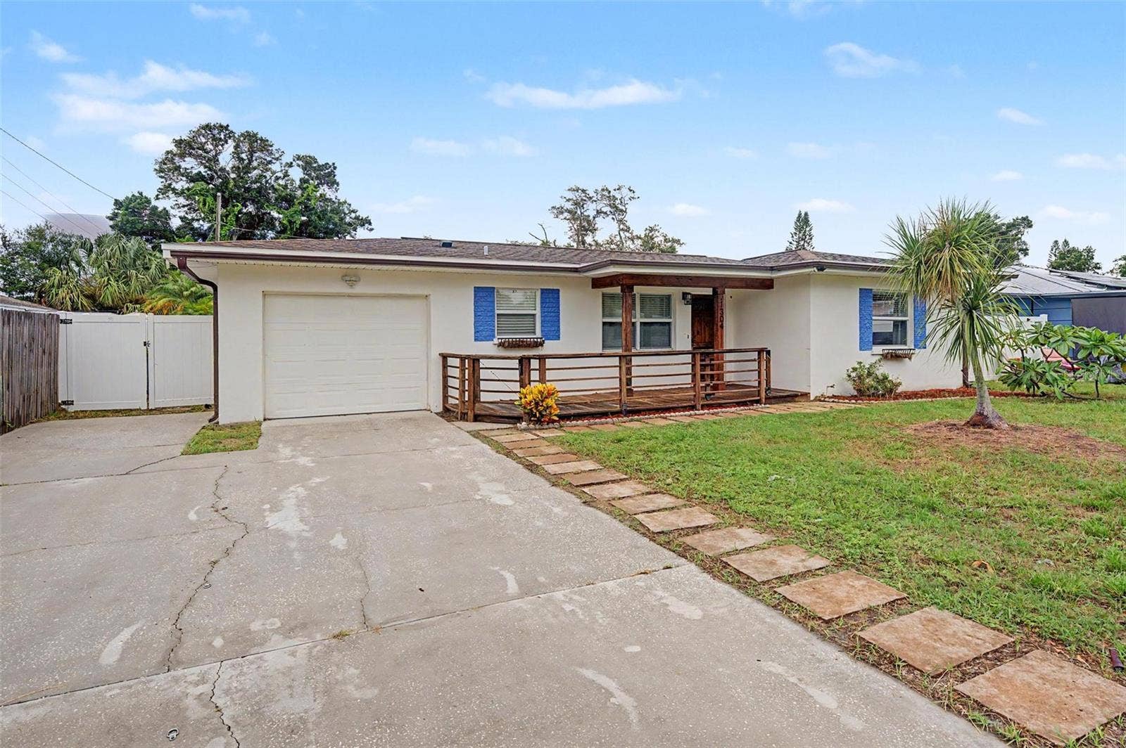 1304 PARKWOOD STREET, Clearwater, FL 33755