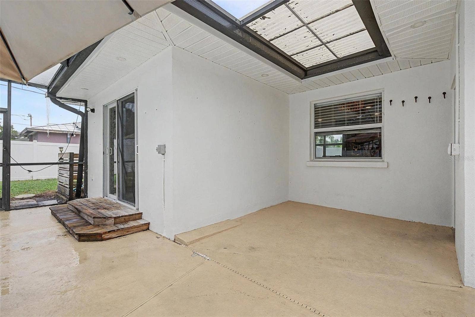1304 PARKWOOD STREET, Clearwater, FL 33755