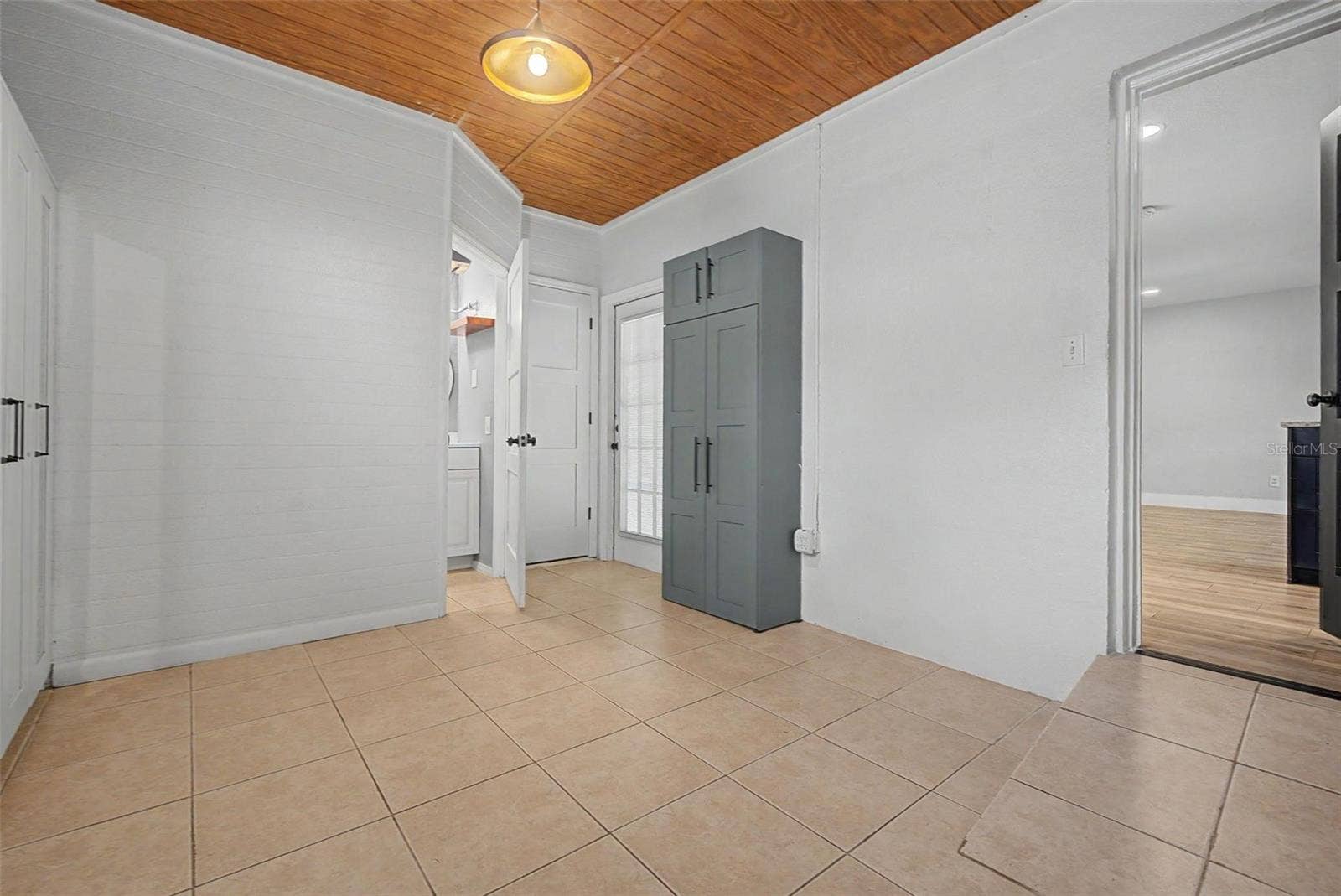 1304 PARKWOOD STREET, Clearwater, FL 33755
