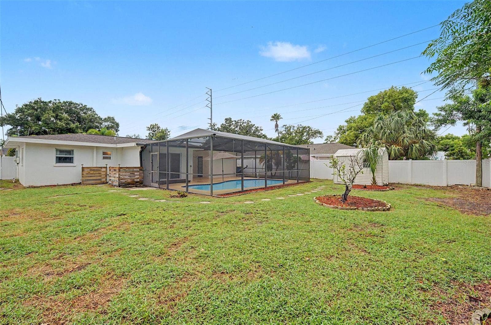 1304 PARKWOOD STREET, Clearwater, FL 33755