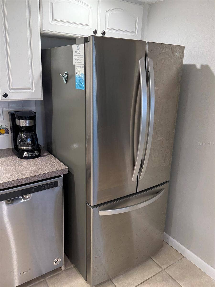 7600 BAYSHORE DRIVE, #205, Treasure Island, FL 33706 7600 BAYSHORE DRIVE, #205, Treasure Island, FL 33706