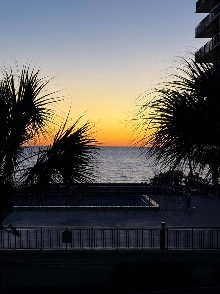 7600 BAYSHORE DRIVE, #205, Treasure Island, FL 33706 7600 BAYSHORE DRIVE, #205, Treasure Island, FL 33706