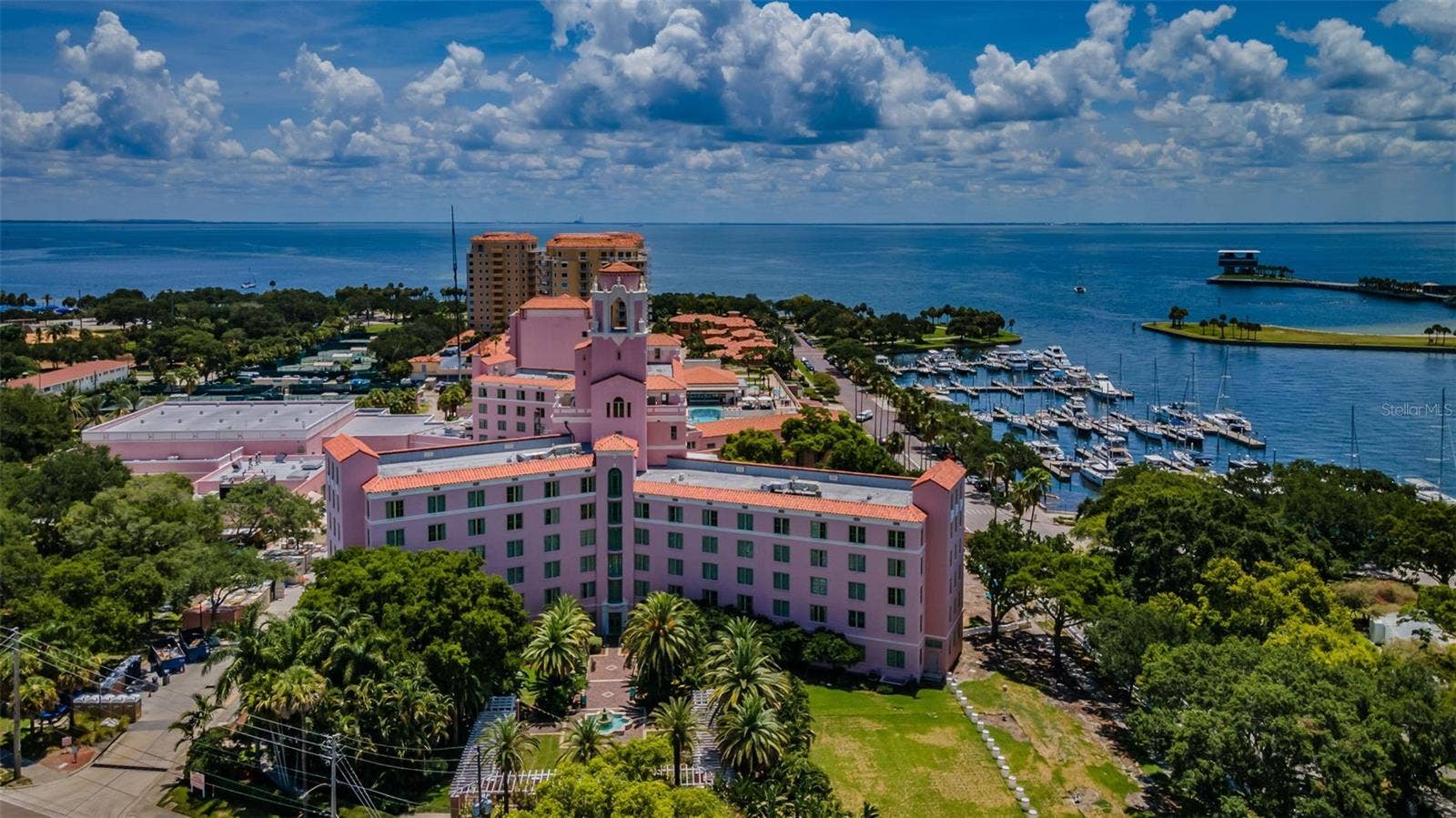 700 BEACH DRIVE NE, #308, St Petersburg, FL 33701 The Vinoy Hotel & Resort