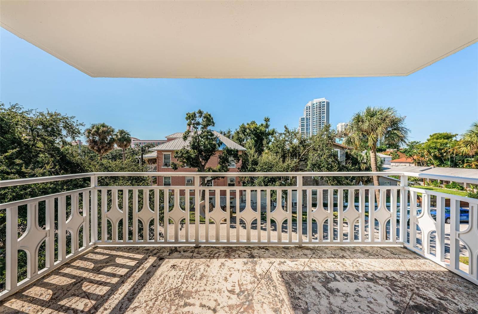 700 BEACH DRIVE NE, #308, St Petersburg, FL 33701 700 BEACH DRIVE NE, #308, St Petersburg, FL 33701