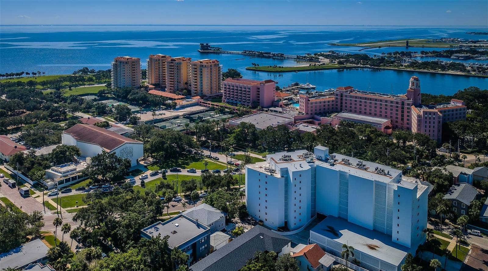 700 BEACH DRIVE NE, #308, St Petersburg, FL 33701 700 BEACH DRIVE NE, #308, St Petersburg, FL 33701