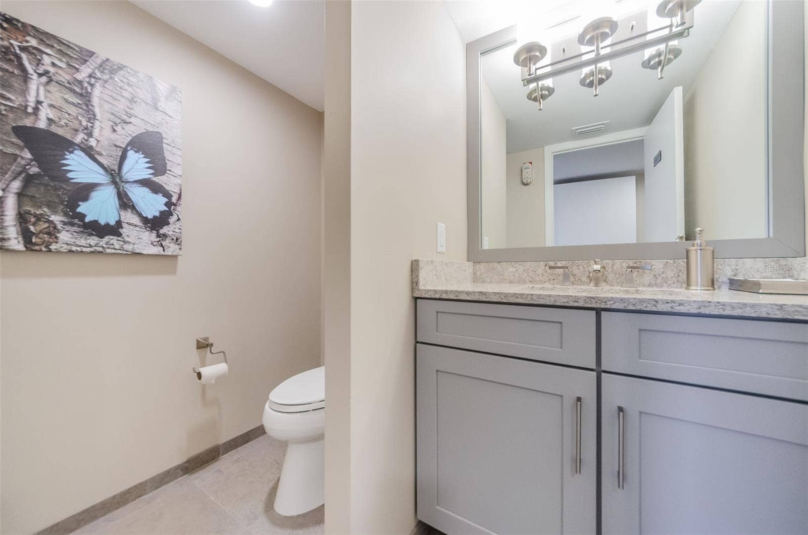 700 BEACH DRIVE NE, #308, St Petersburg, FL 33701 Hospitality Level Bathroom