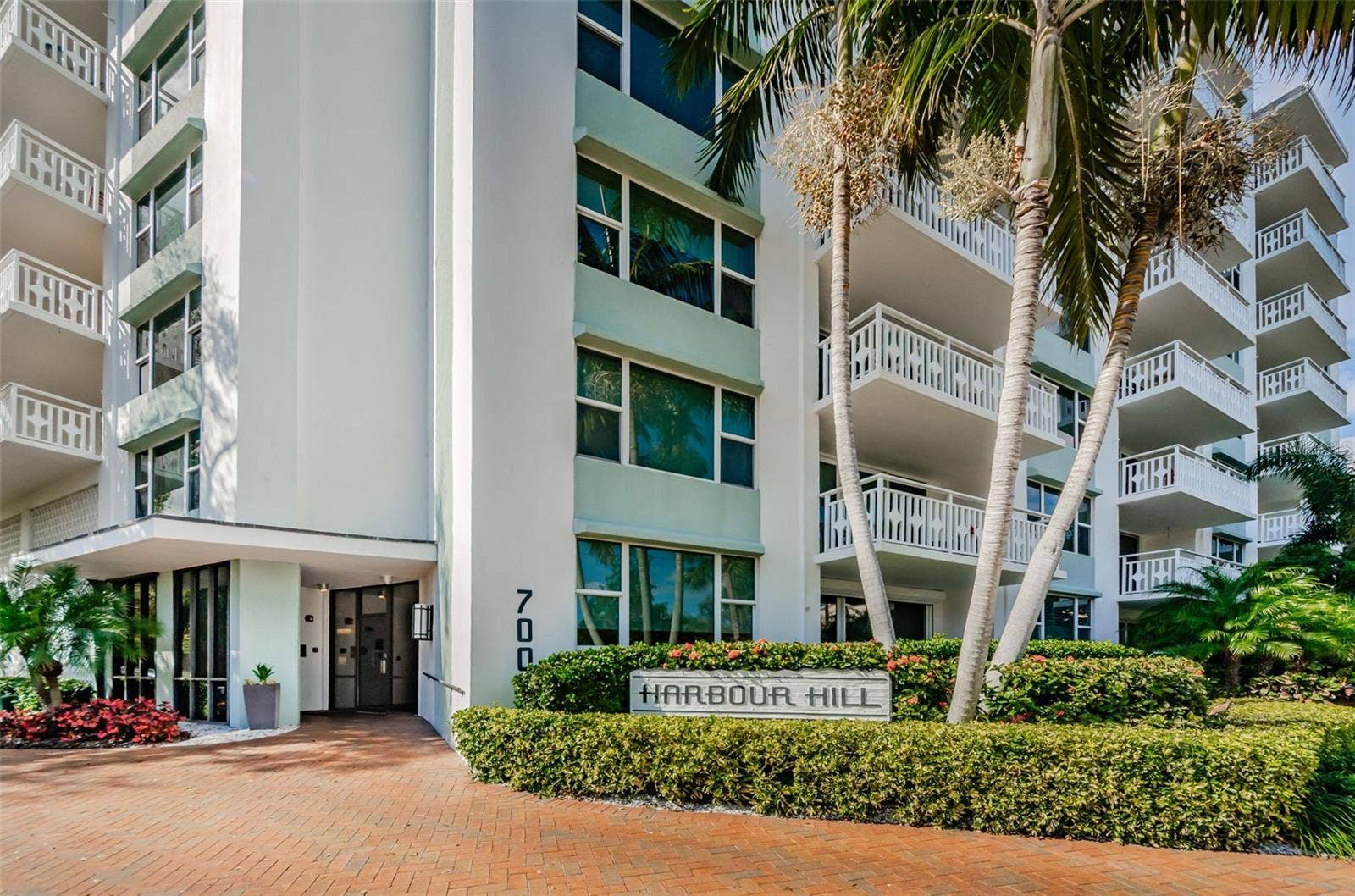 700 BEACH DRIVE NE, #308, St Petersburg, FL 33701 Harbour Hill Condos - Where Legacy Meets Lifestyle!