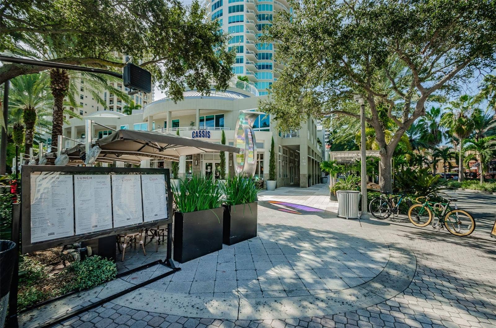 700 BEACH DRIVE NE, #308, St Petersburg, FL 33701 700 BEACH DRIVE NE, #308, St Petersburg, FL 33701
