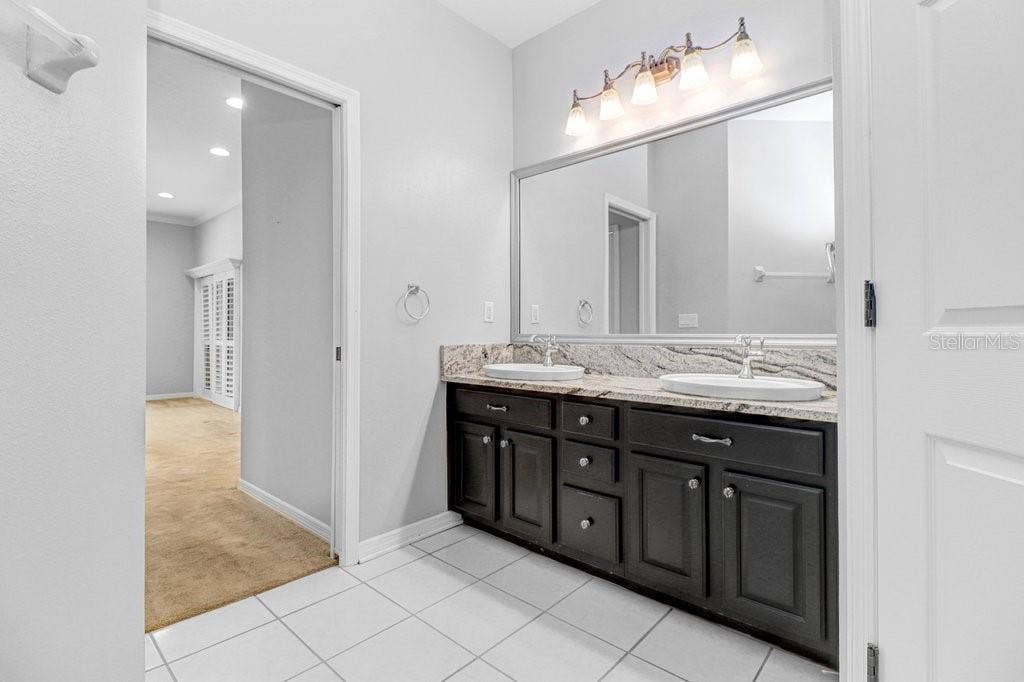 1161 EMERALD HILL WAY, Valrico, FL 33594 1161 EMERALD HILL WAY, Valrico, FL 33594