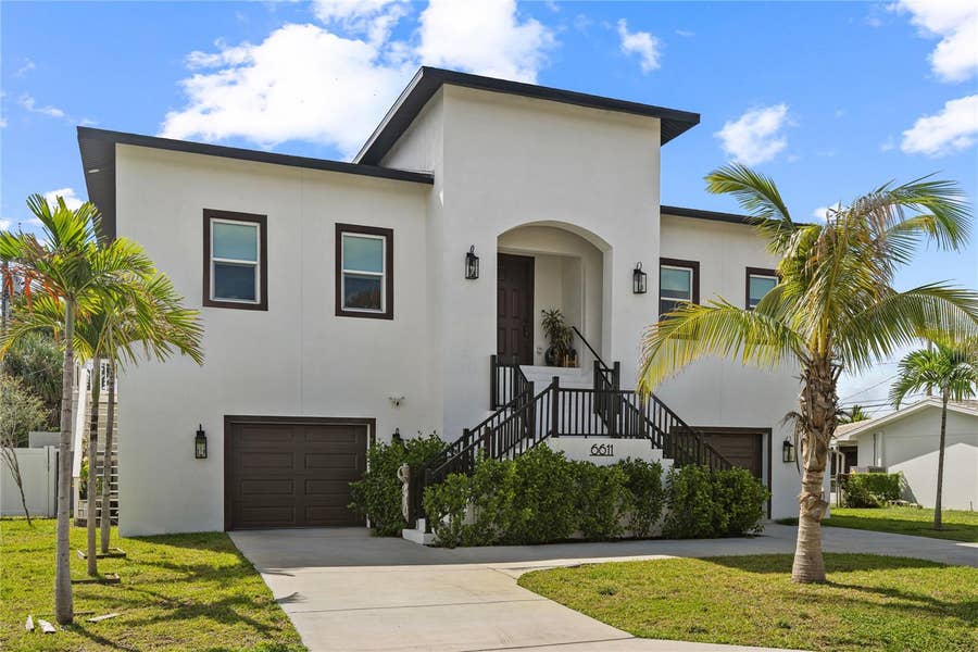 Property photo for 6611 BLUE HERON DRIVE S, St Petersburg, FL