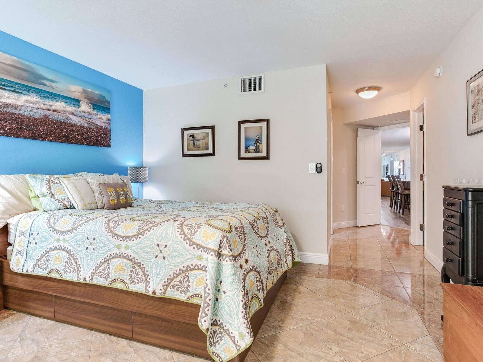 5353 GULF BOULEVARD, #B202, St Pete Beach, FL 33706 5353 GULF BOULEVARD, #B202, St Pete Beach, FL 33706