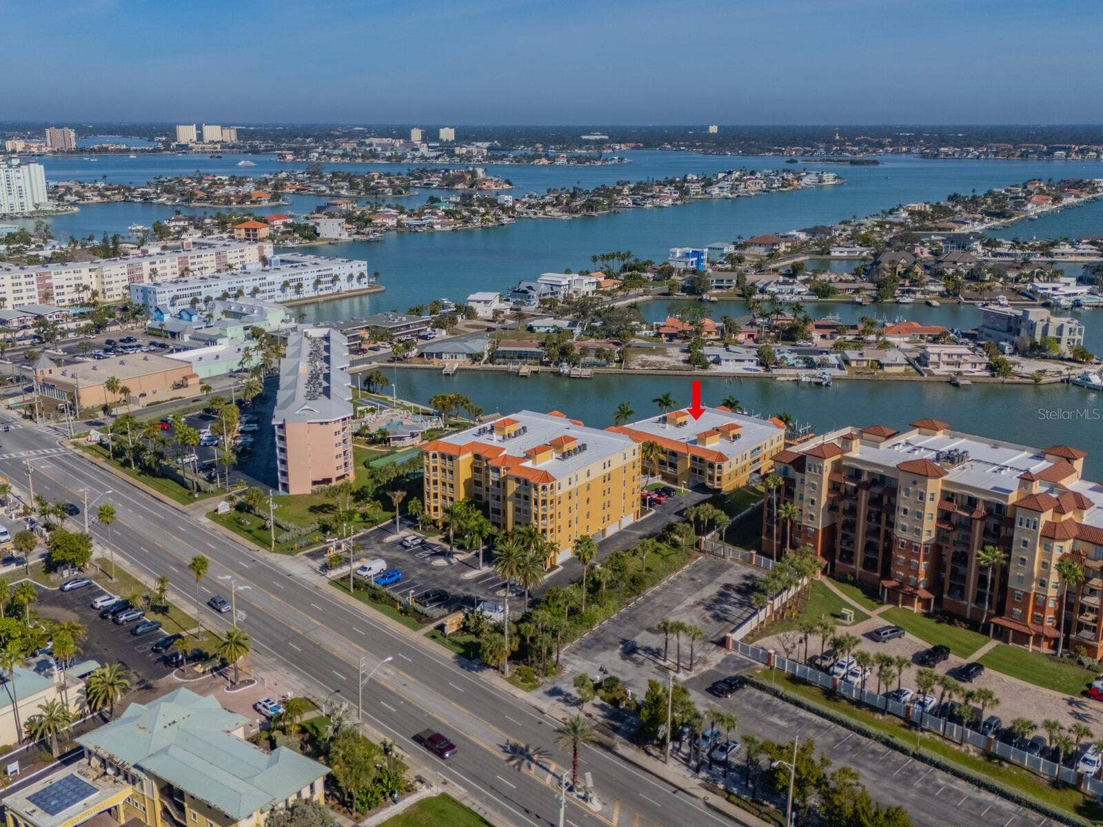 5353 GULF BOULEVARD, #B202, St Pete Beach, FL 33706 5353 GULF BOULEVARD, #B202, St Pete Beach, FL 33706