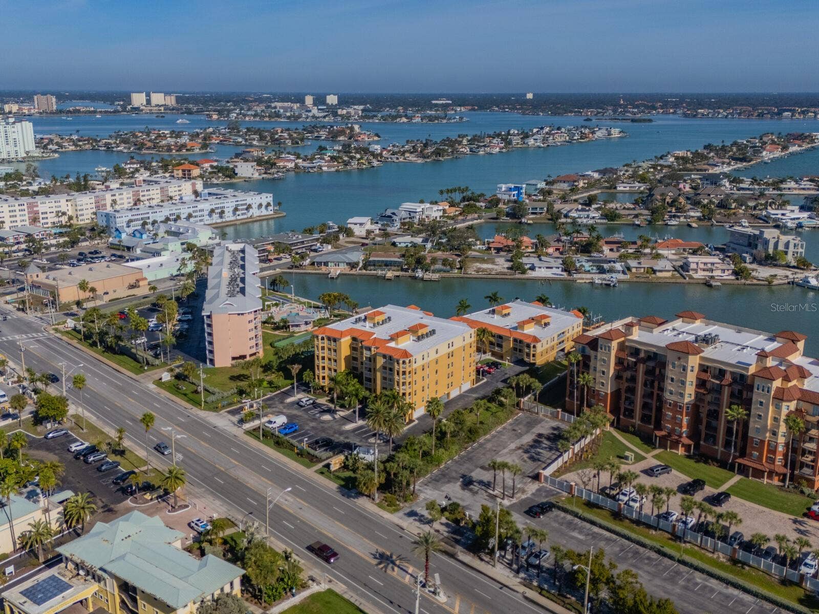 5353 GULF BOULEVARD, #B202, St Pete Beach, FL 33706 5353 GULF BOULEVARD, #B202, St Pete Beach, FL 33706