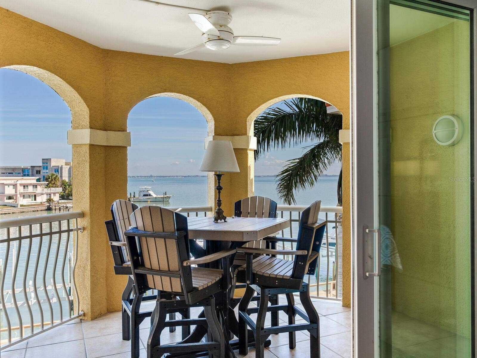 5353 GULF BOULEVARD, #B202, St Pete Beach, FL 33706 5353 GULF BOULEVARD, #B202, St Pete Beach, FL 33706