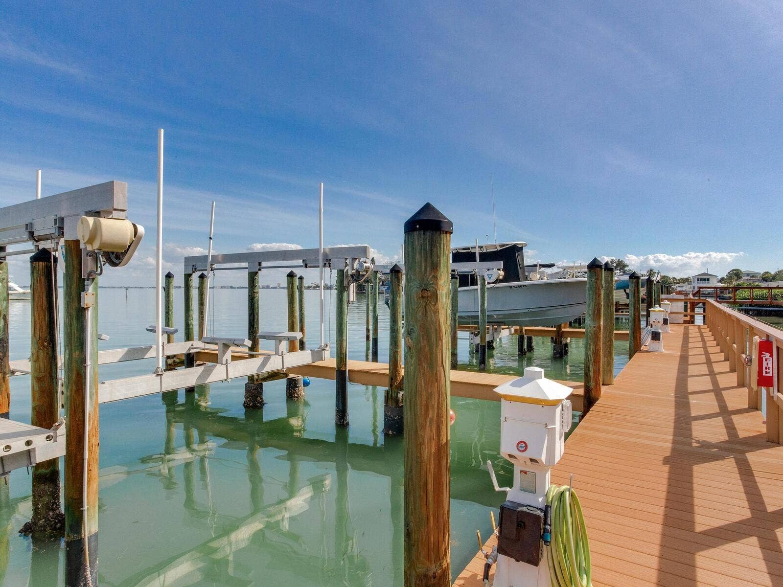 5353 GULF BOULEVARD, #B202, St Pete Beach, FL 33706 5353 GULF BOULEVARD, #B202, St Pete Beach, FL 33706
