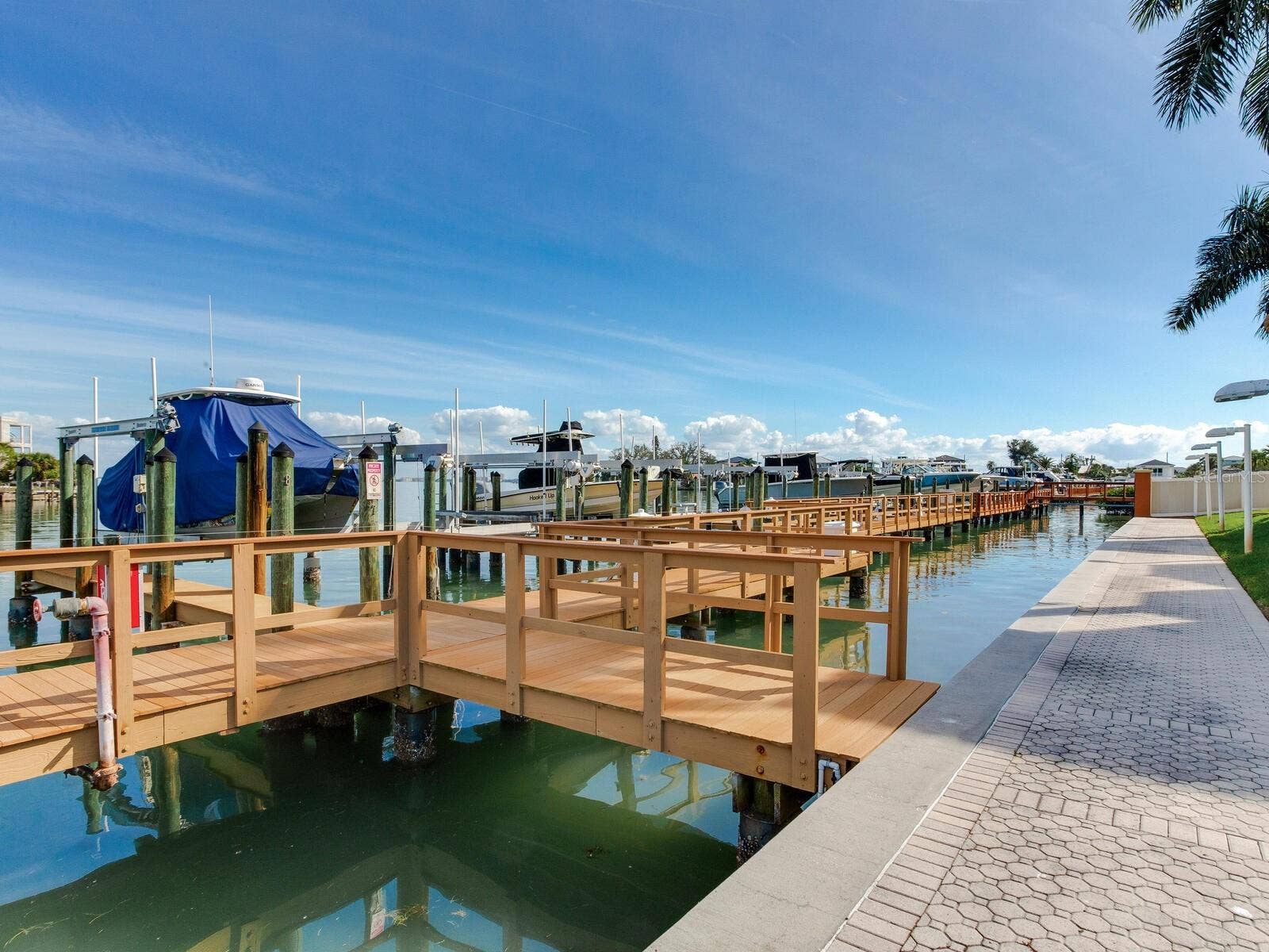 5353 GULF BOULEVARD, #B202, St Pete Beach, FL 33706 5353 GULF BOULEVARD, #B202, St Pete Beach, FL 33706