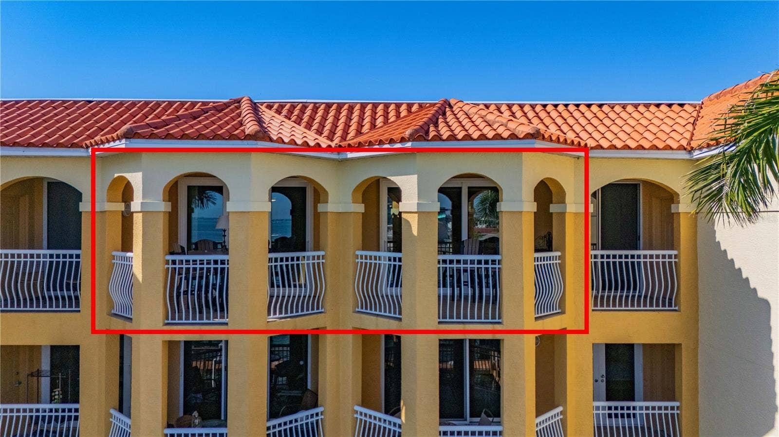 5353 GULF BOULEVARD, #B202, St Pete Beach, FL 33706 5353 GULF BOULEVARD, #B202, St Pete Beach, FL 33706