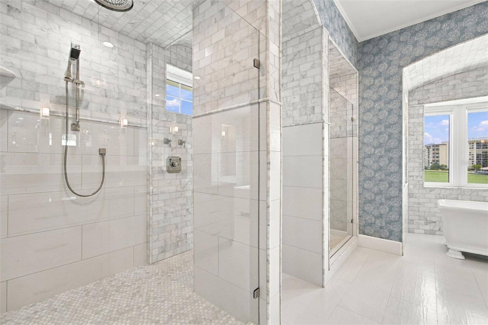 14 MARINA TERRACE, Treasure Island, FL 33706