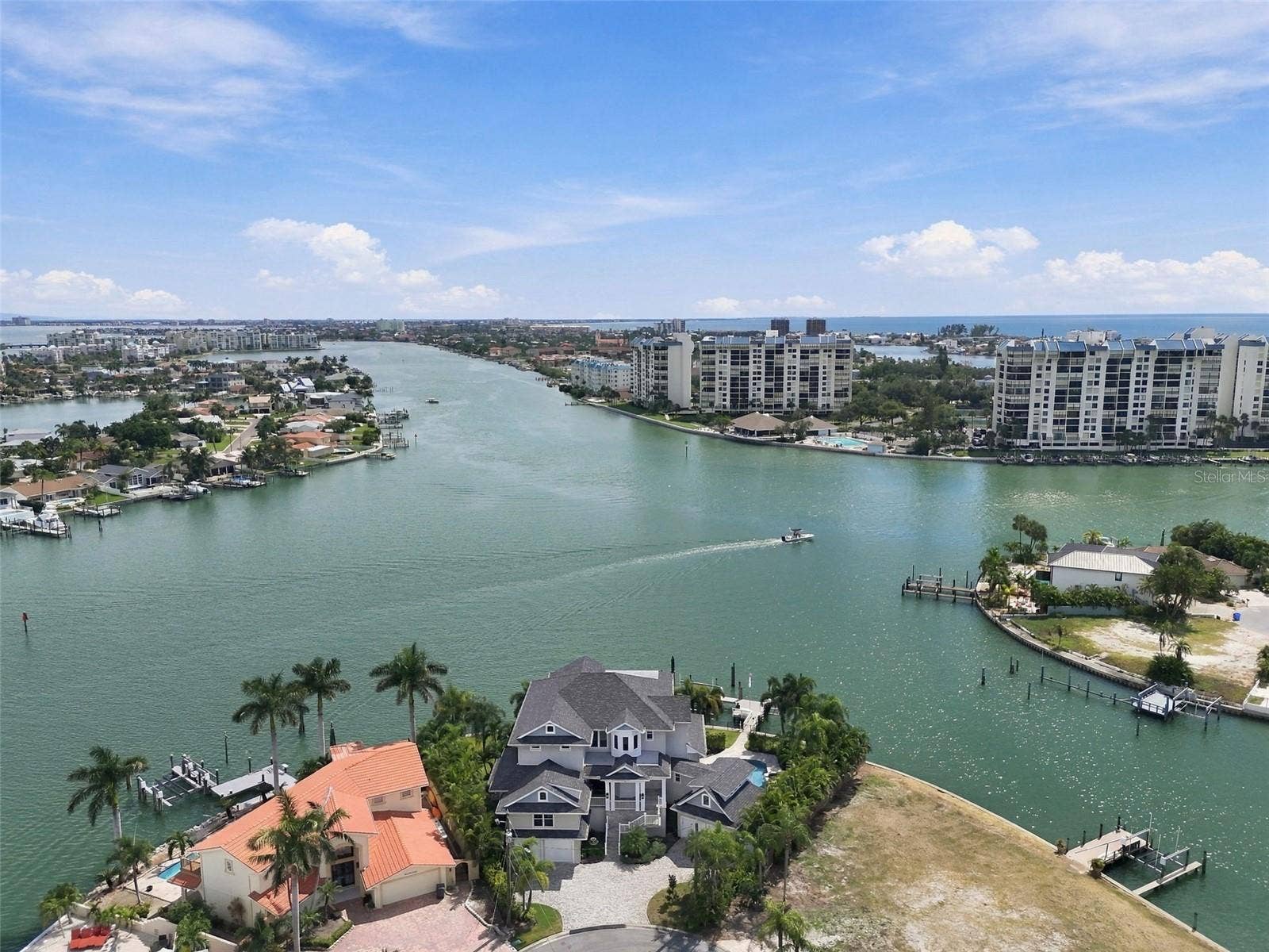 14 MARINA TERRACE, Treasure Island, FL 33706