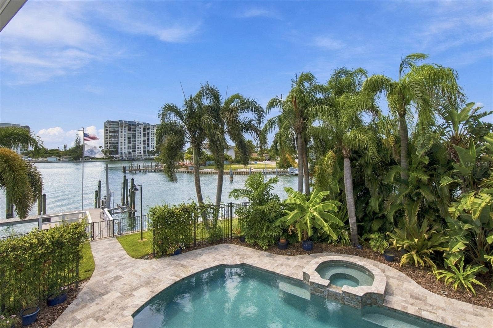 14 MARINA TERRACE, Treasure Island, FL 33706