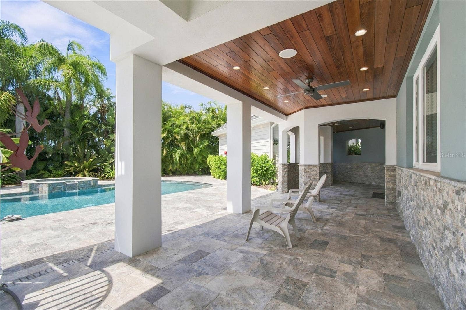 14 MARINA TERRACE, Treasure Island, FL 33706