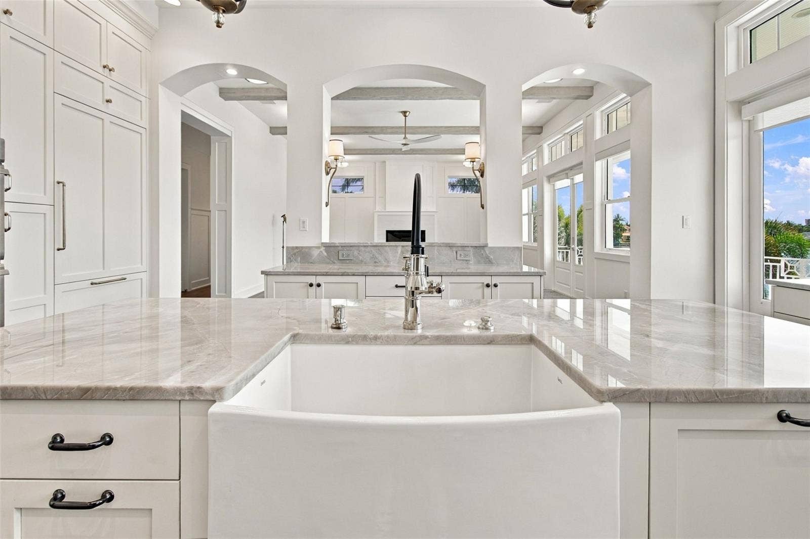 14 MARINA TERRACE, Treasure Island, FL 33706
