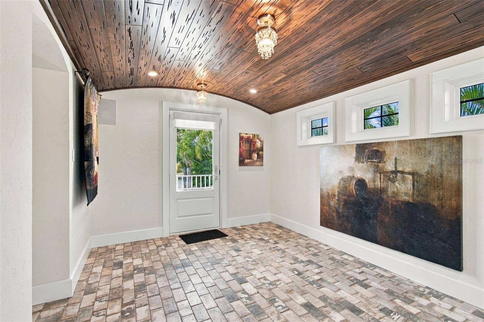 14 MARINA TERRACE, Treasure Island, FL 33706