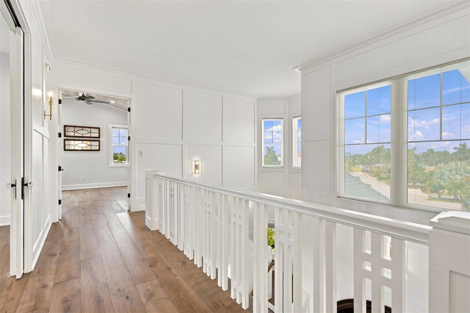 14 MARINA TERRACE, Treasure Island, FL 33706