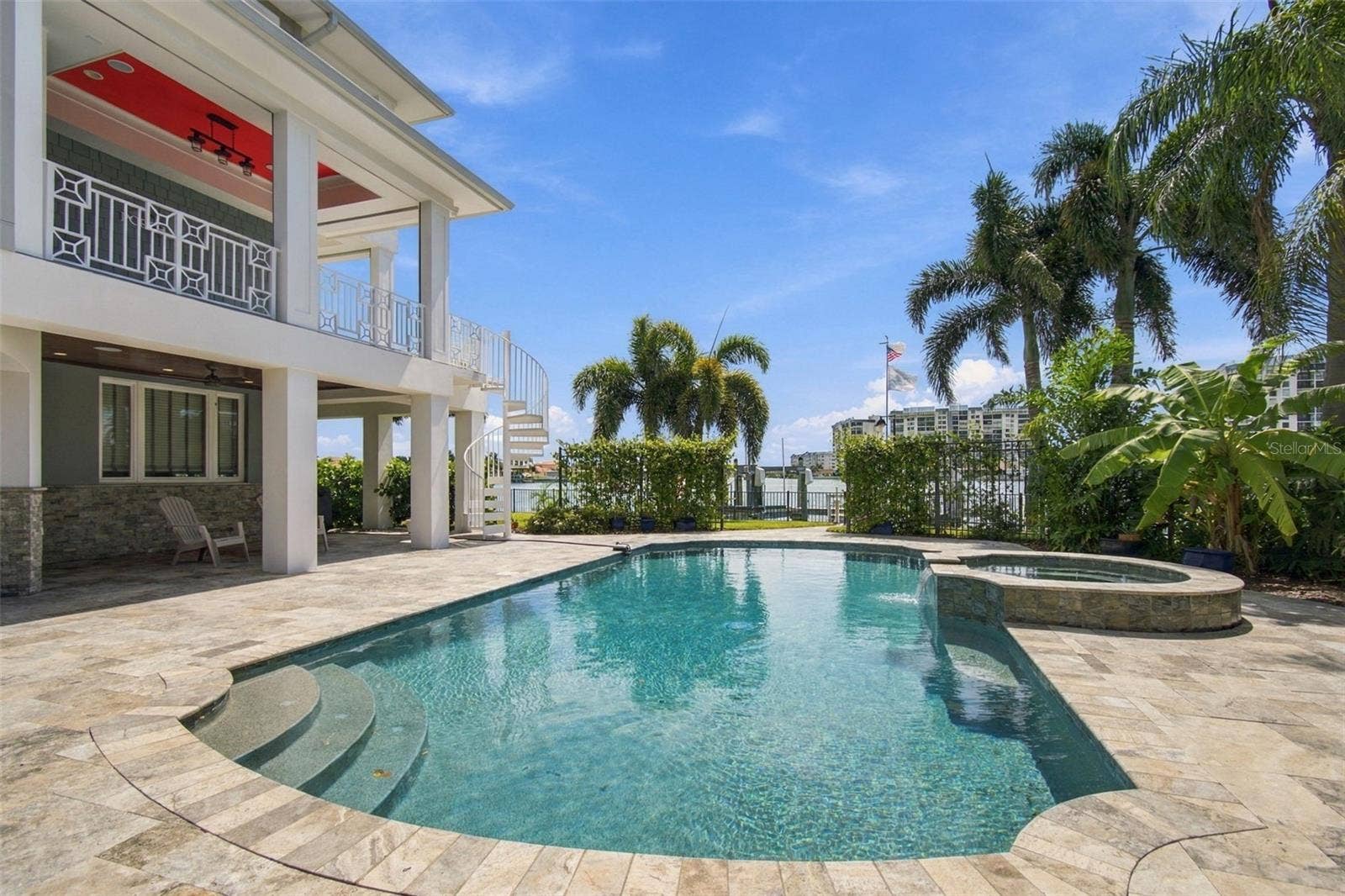 14 MARINA TERRACE, Treasure Island, FL 33706