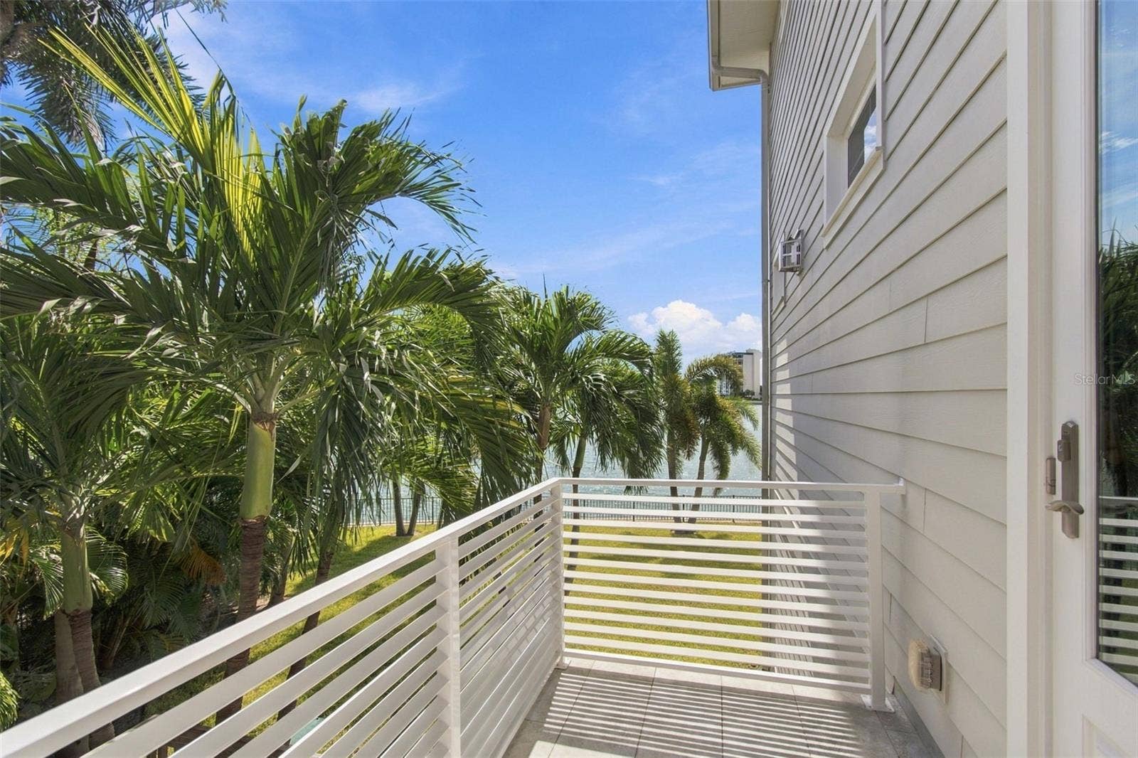 14 MARINA TERRACE, Treasure Island, FL 33706