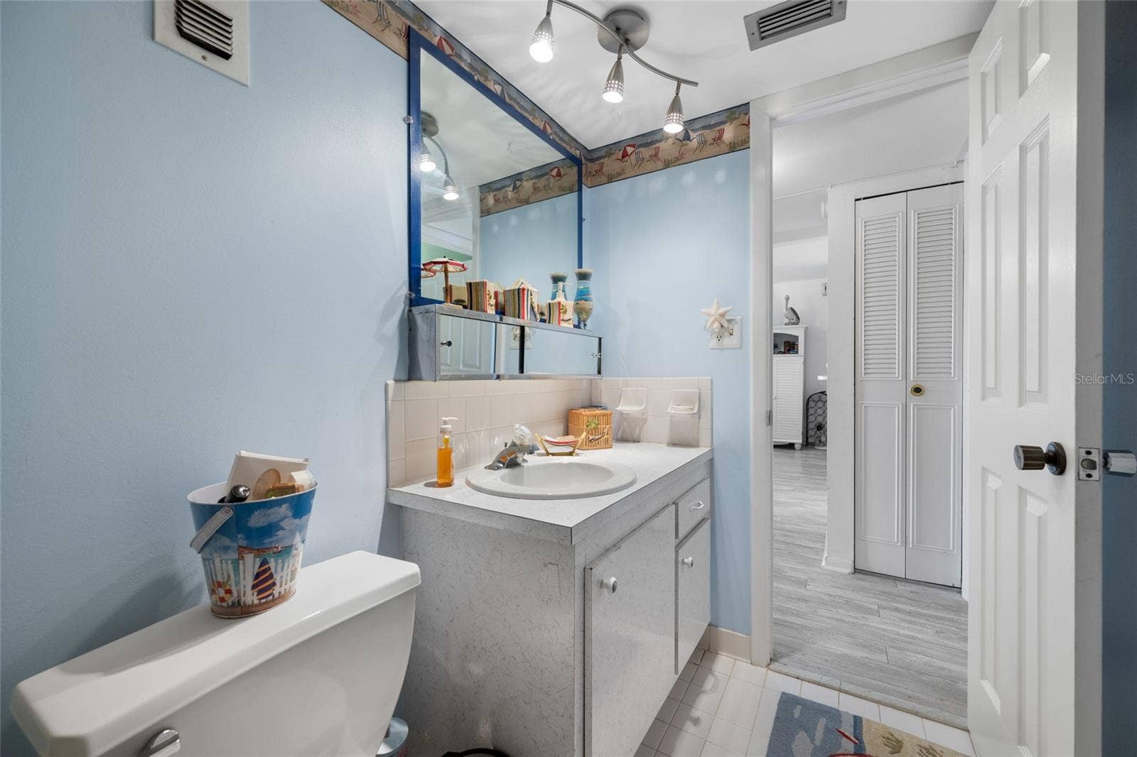 285 107 AVENUE, #306, Treasure Island, FL 33706