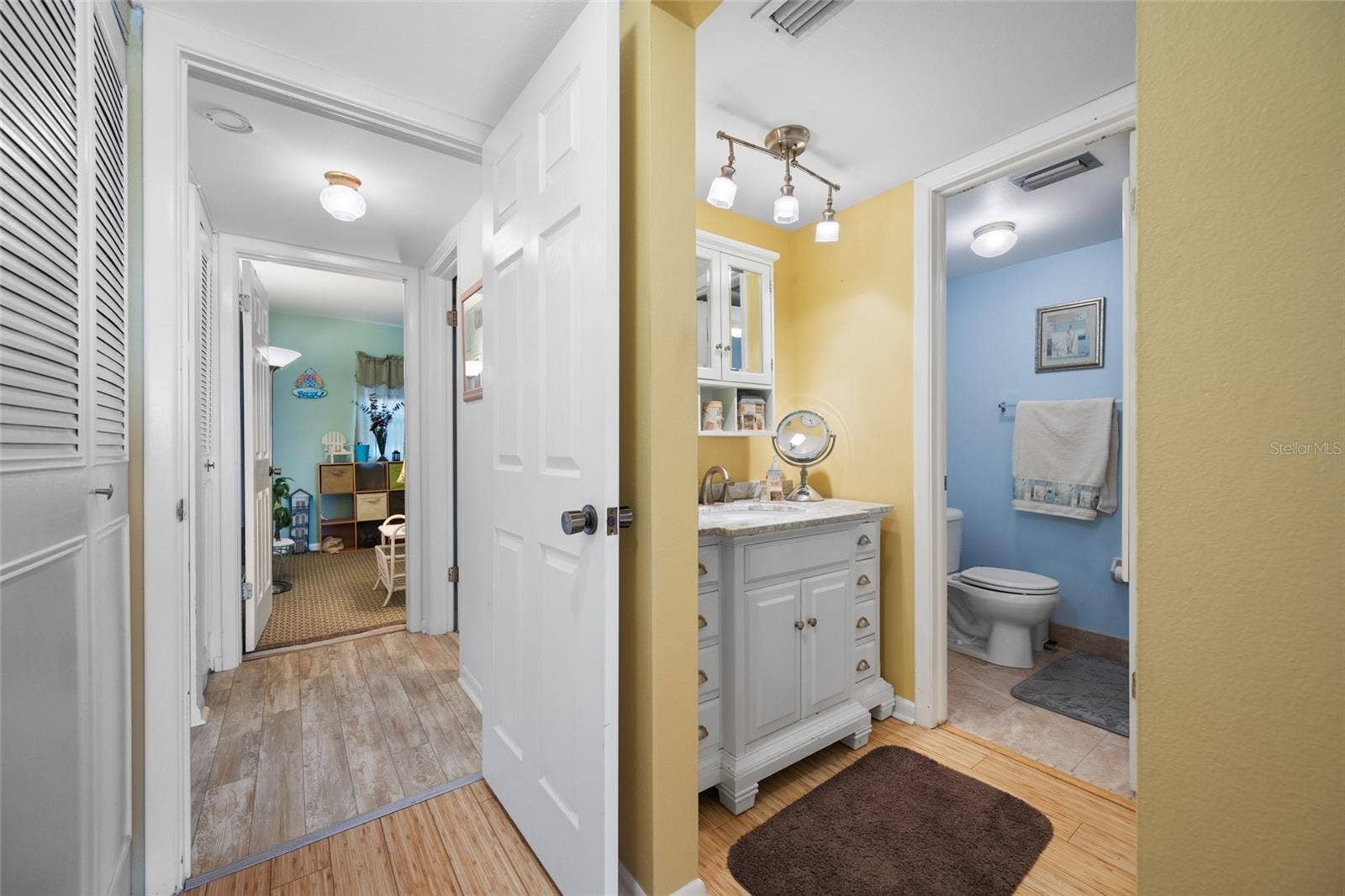 285 107 AVENUE, #306, Treasure Island, FL 33706